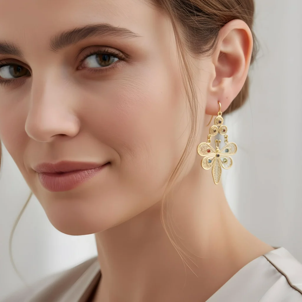 arete de filigrana artesanal libélula, aretes filigrana de baño de oro, aretes de baño de oro libélula con perlas, aretes de filigrana chordeleg artesanales, aretes de baño de oro hipoalergénicos